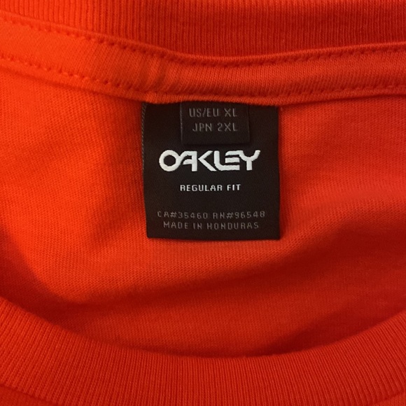 Oakley tshirt size xl - Picture 3 of 3